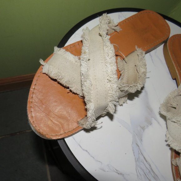 Jessica Carlisle Cloth Sandals - Picture 2 of 5